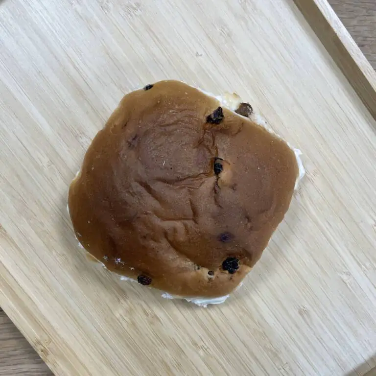 tea cake.webp